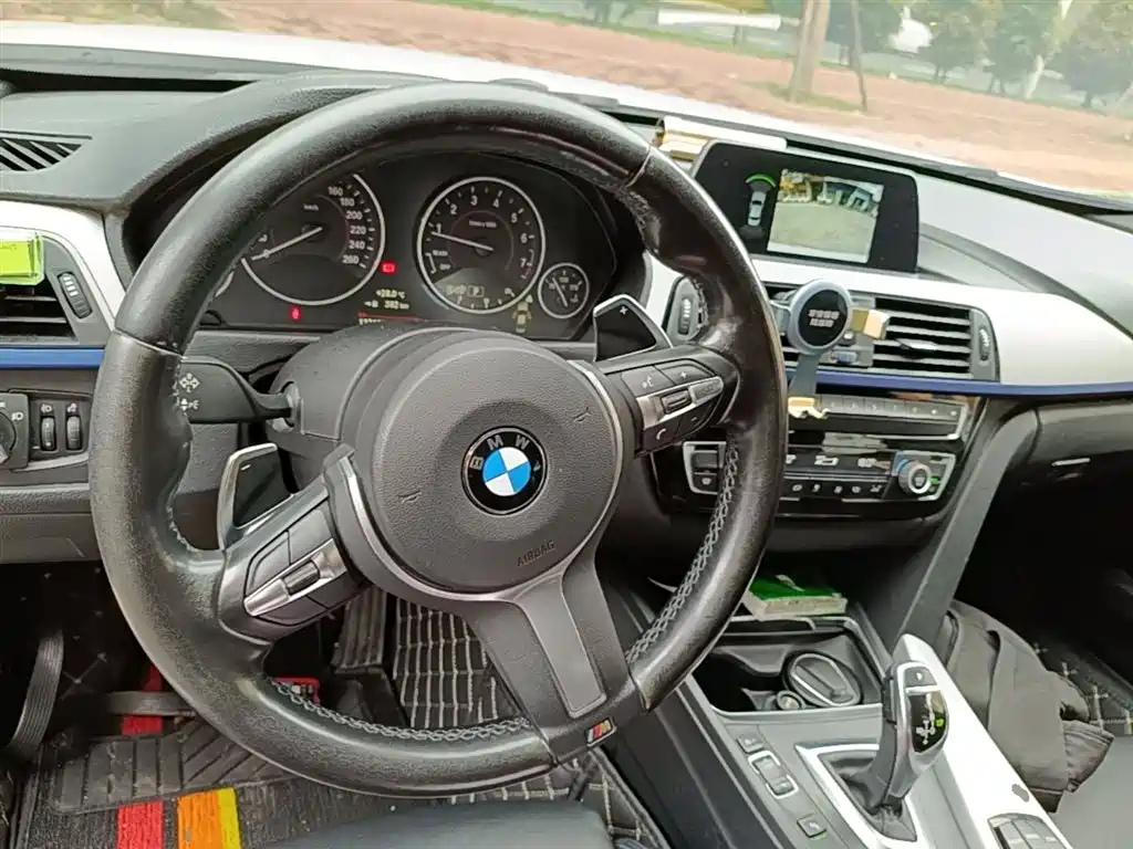 BMW 3 Series 2018 320i M Sport Package фото 11