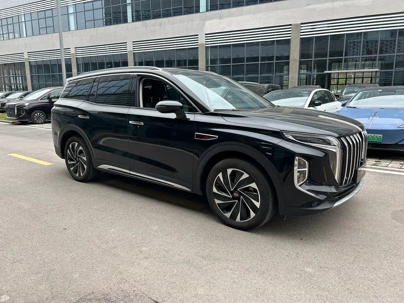 Hongqi HS7 PHEV 2024 2024 2.0T PHEV 4WD Flagship Edition 6-seater