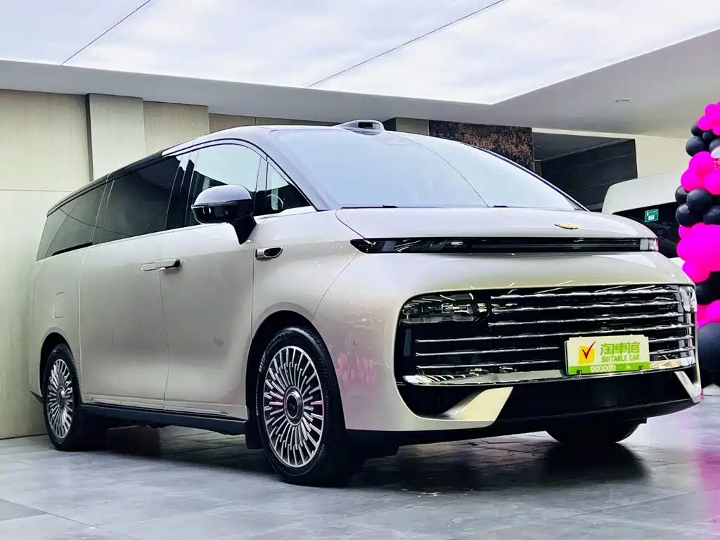 Geely Galaxy Galaxy V900 2026 2026 Model Year Base Version 6-Seater