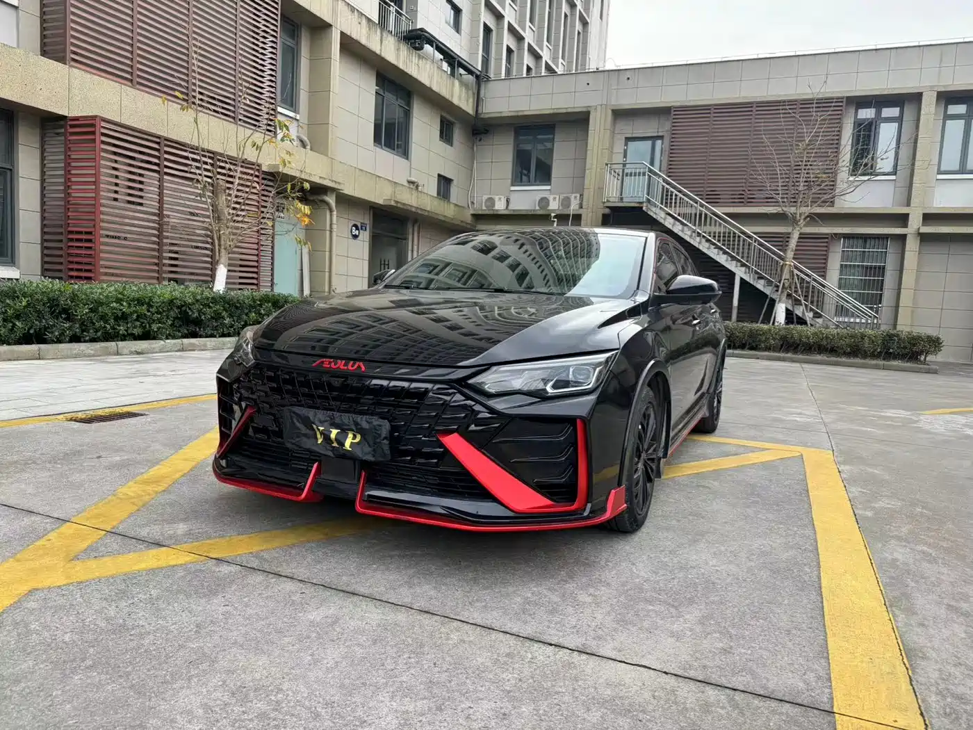 DONGFENG FENGSHEN YI HYUN MAX 2023