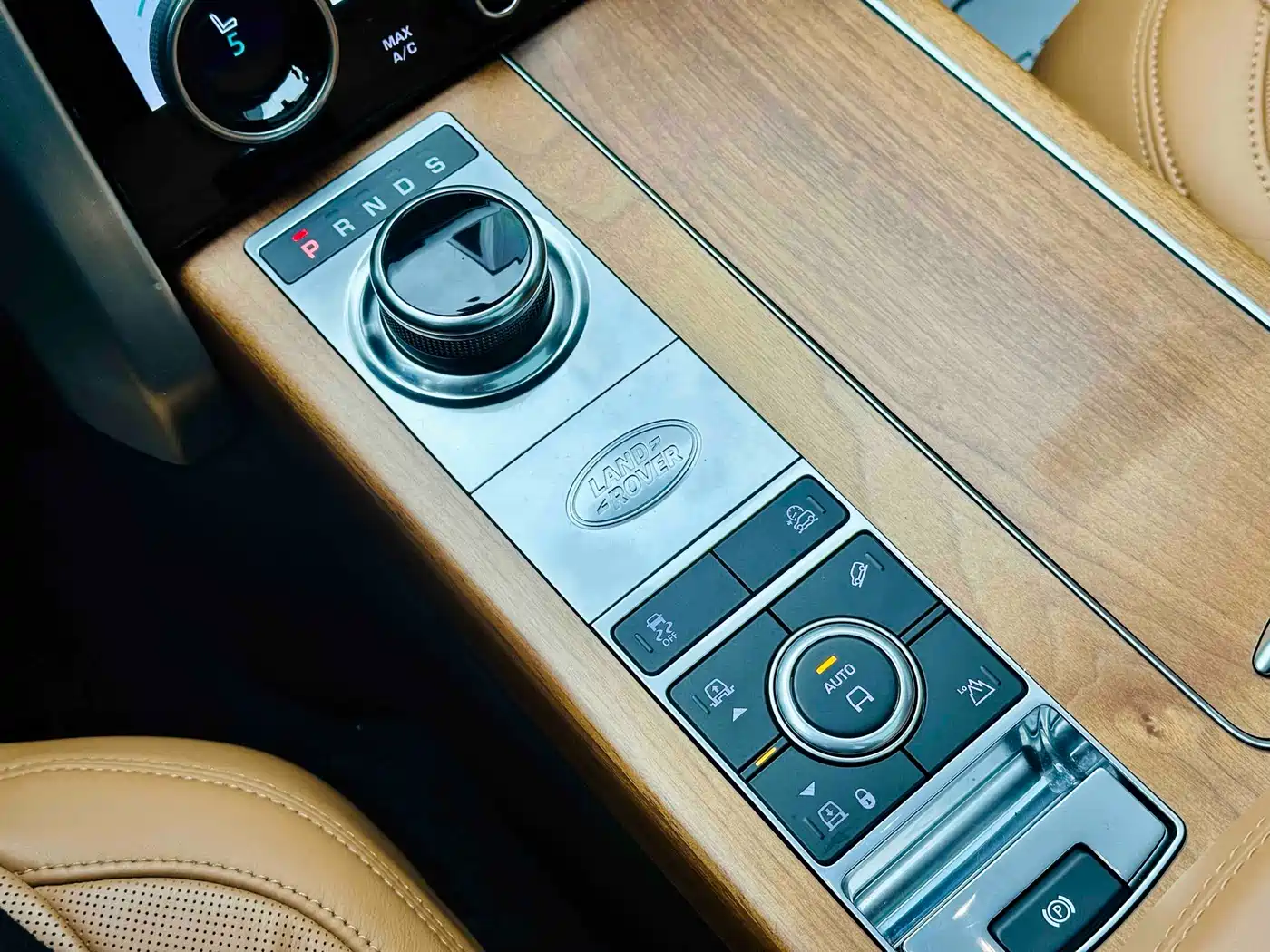 LAND ROVER RANGE ROVER