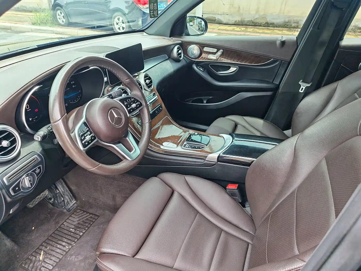 Mercedes-Benz GLC 2020 GLC 300 L 4MATIC Dynamic фото 4