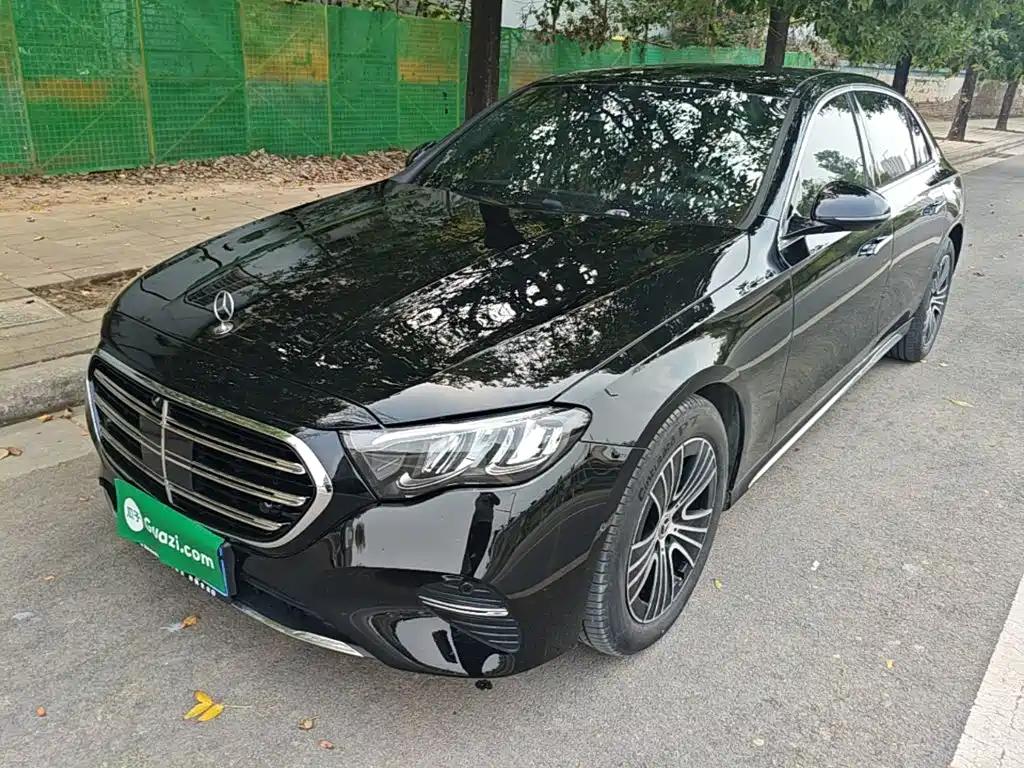 Photo 1 - Mercedes-Benz E-Class