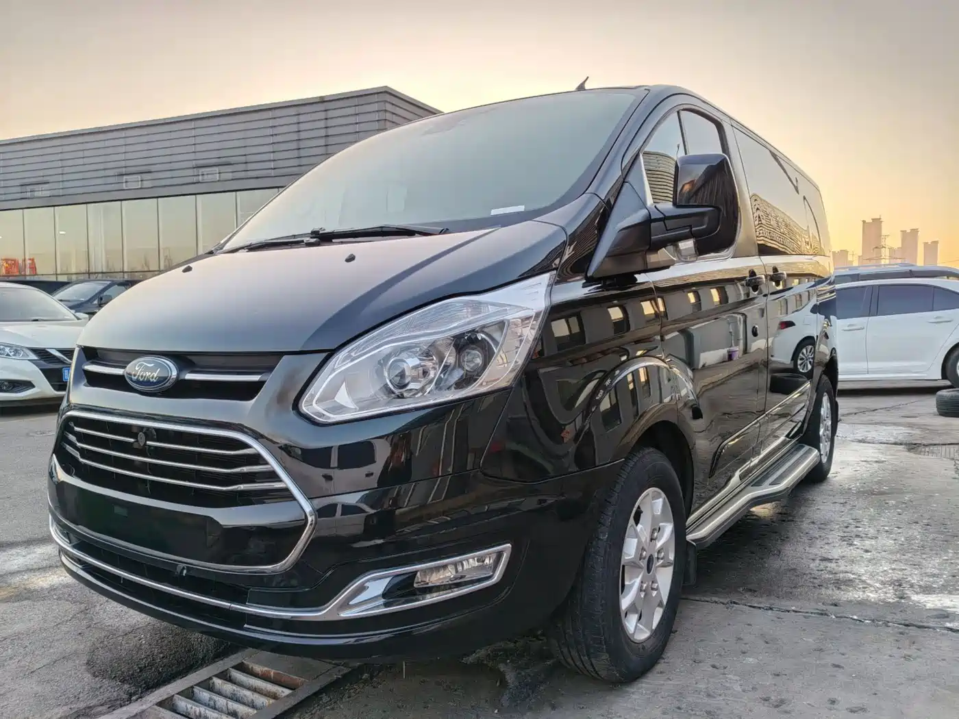Ford Tourneo 2021 2020 2.0T Auto Jingrui Edition China VI
