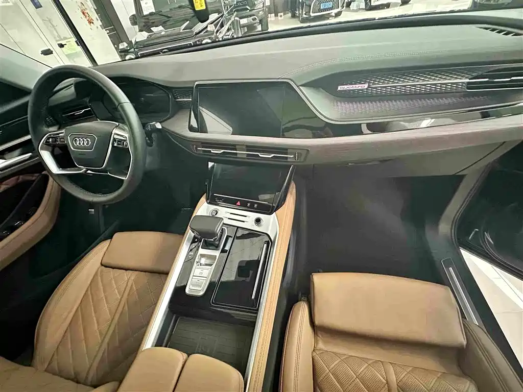 Audi Q6 2024 2024 45 TFSI quattro Qi Yun Yu Lin Package 6-seater
