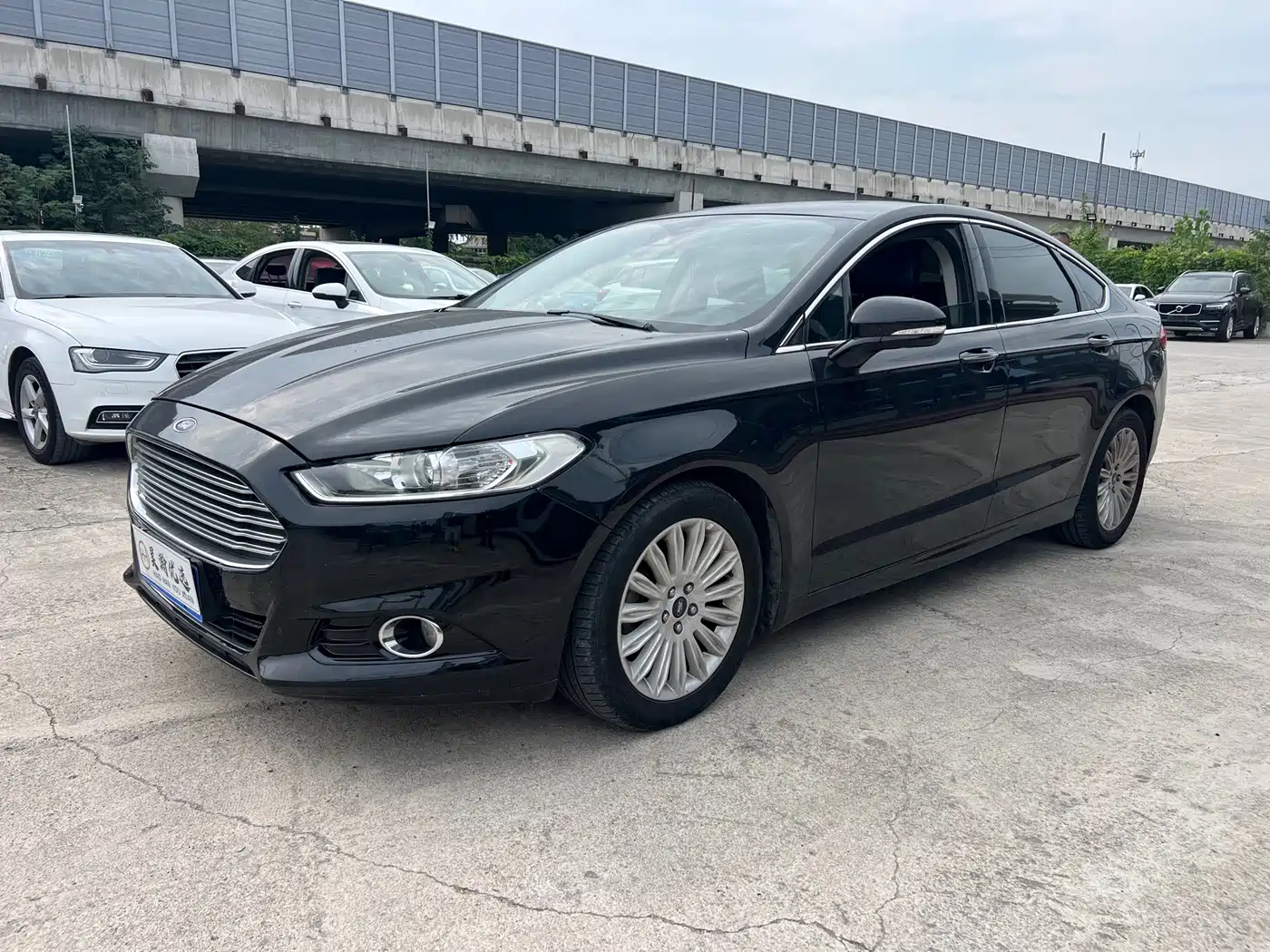 Photo 1 - Ford Mondeo