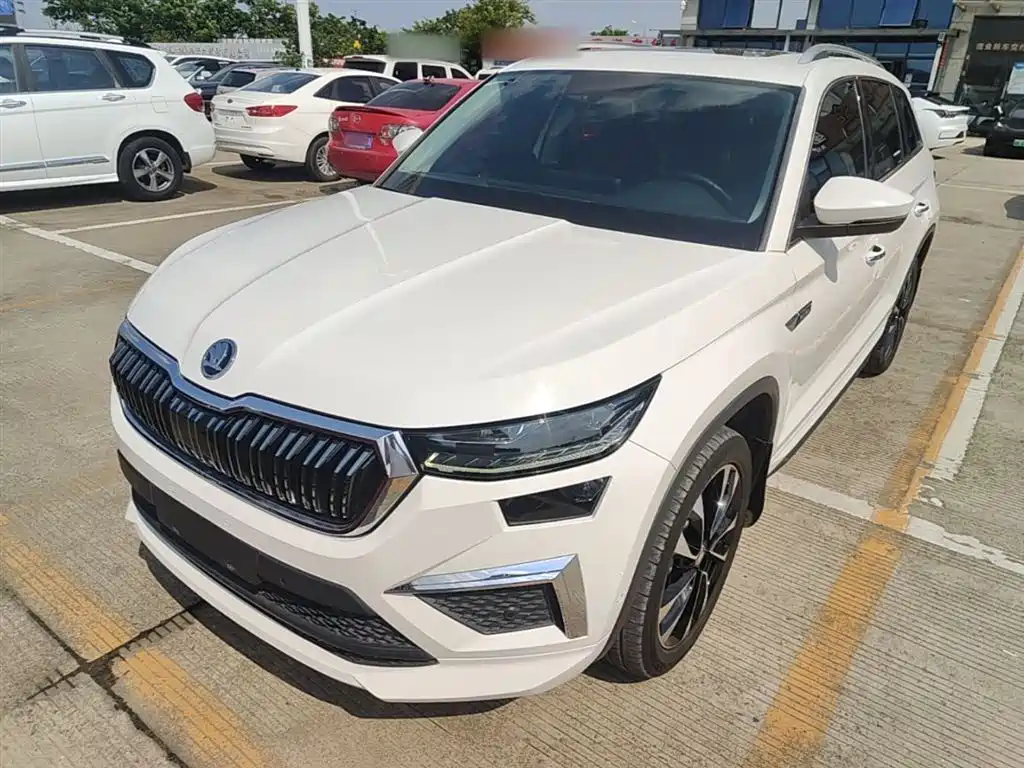 Škoda Kodiaq 2022 TSI330 5-Seater 2WD Luxury Edition