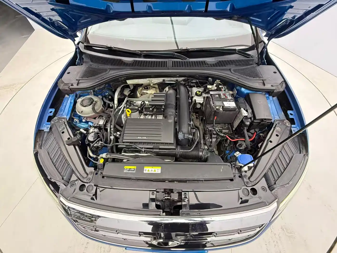 Volkswagen Sagitar 2023 Model Year 280TSI DSG Surpass Edition фото 8