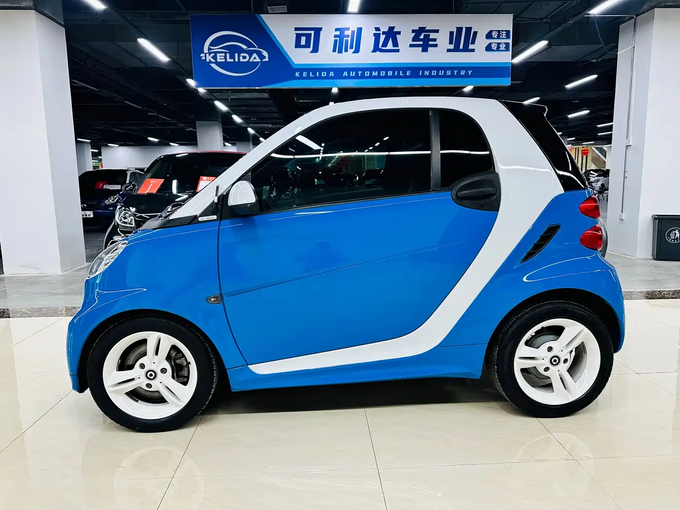 smart fortwo 2013 2013 1.0 MHD Hardtop Ice Special Edition