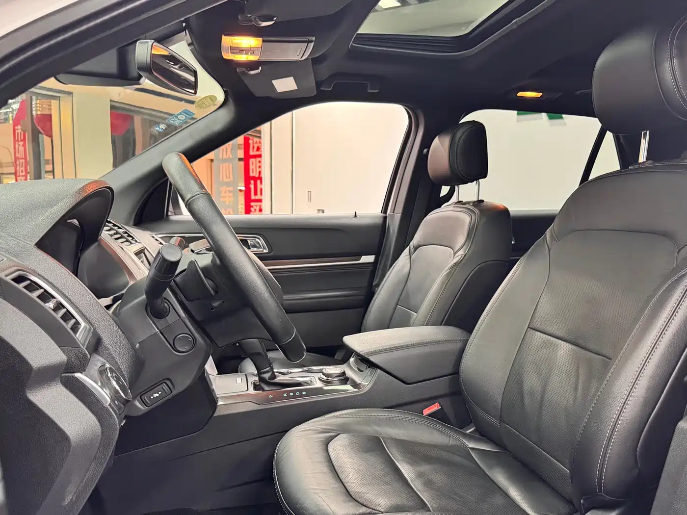 Ford Explorer (Import) 2018 2017 2.3T Elite Edition