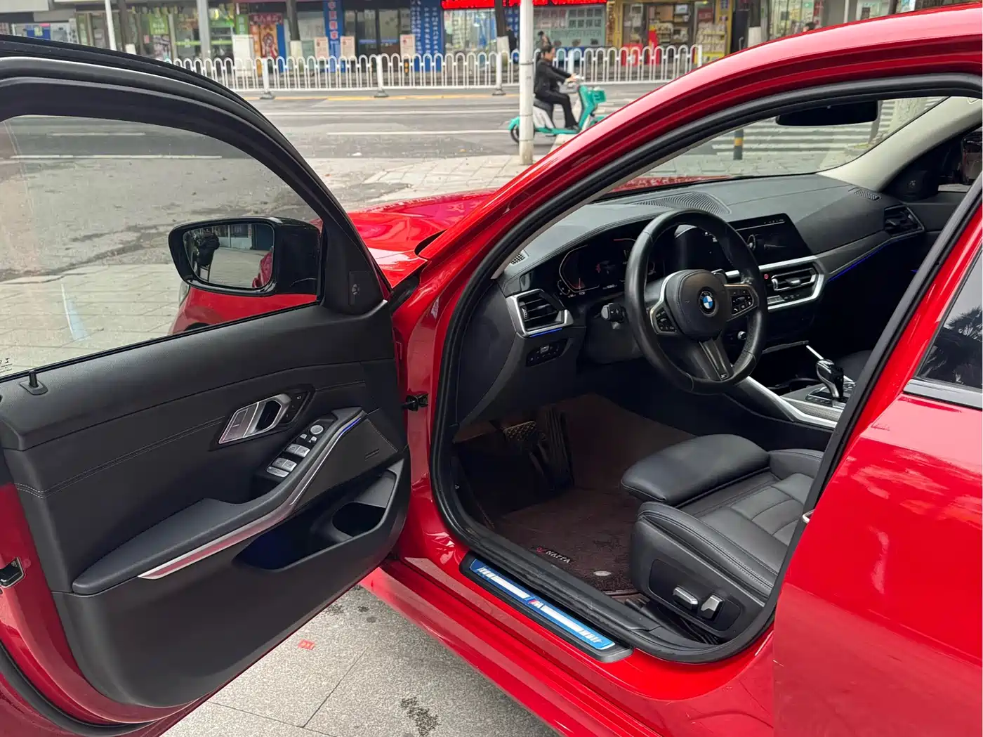 BMW 3 Series 2020 325Li M Sport Black Night Package фото 4