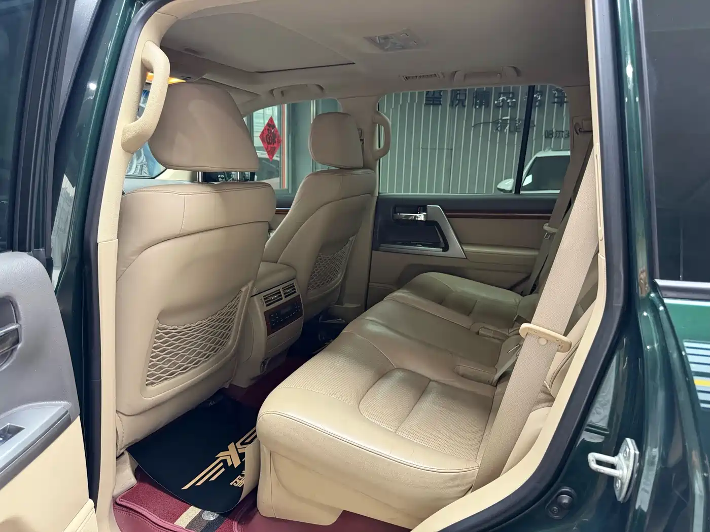 Toyota Land Cruiser 2012 4.6L Automatic VX-R фото 20