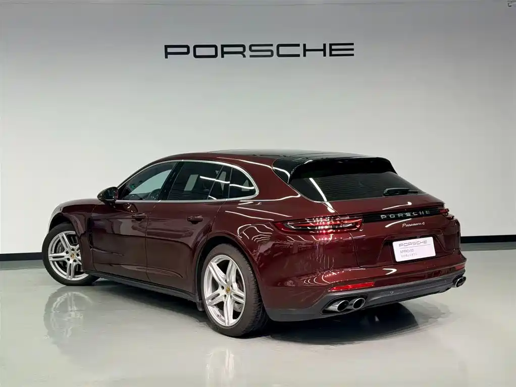 Porsche Panamera 2017 Panamera 4 Sport Turismo 3.0T фото 7