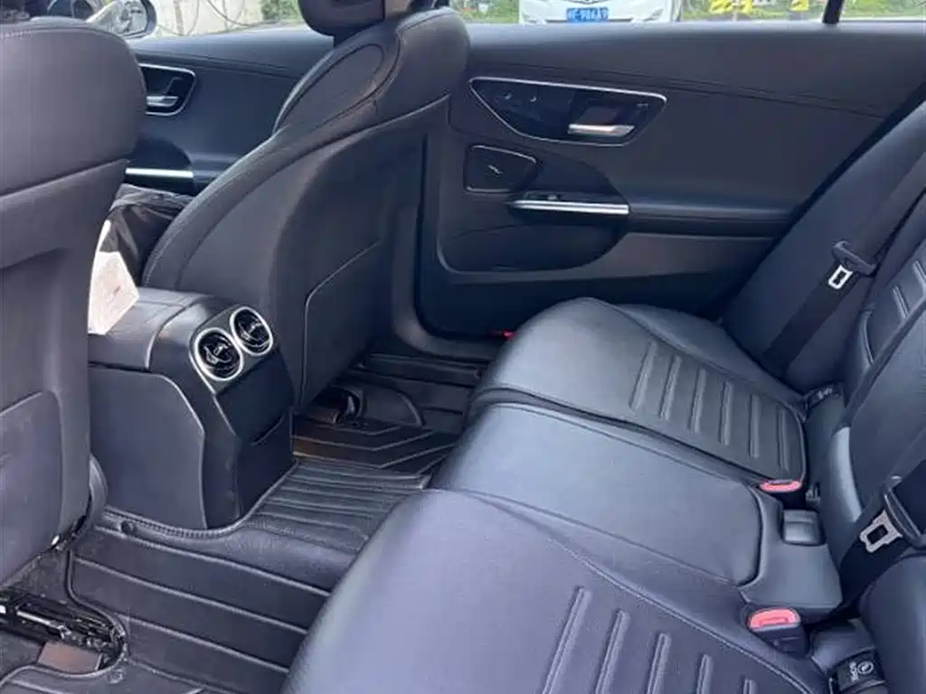 Mercedes-Benz C-Class 2022 Facelift C 200 L Sport фото 4