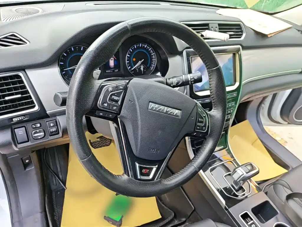 Фото 11 - Haval H2