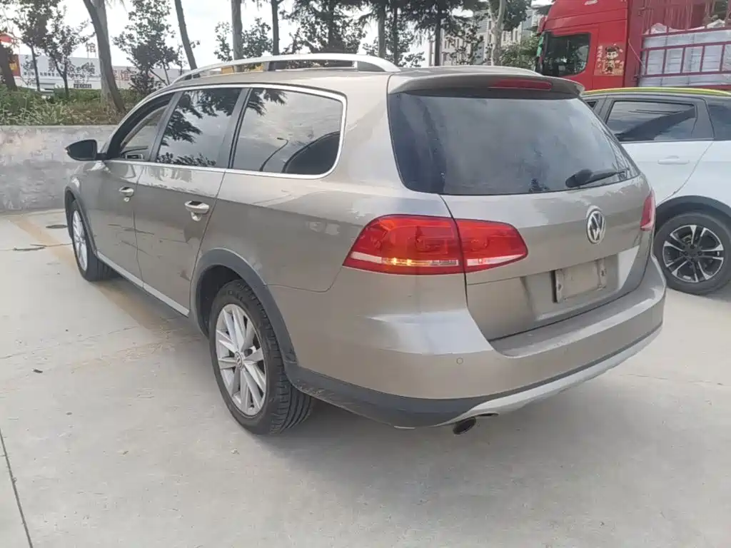 Volkswagen Magotan (Import) 2014 2012 Wagon 2.0TSI 4WD Comfort