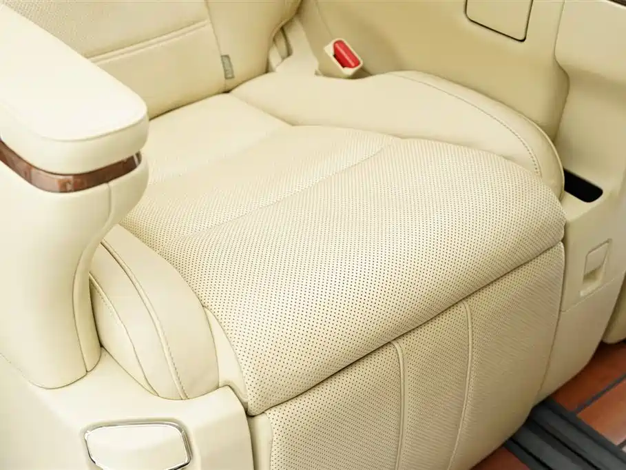 Toyota Alphard 2018 3.5L Premium фото 29