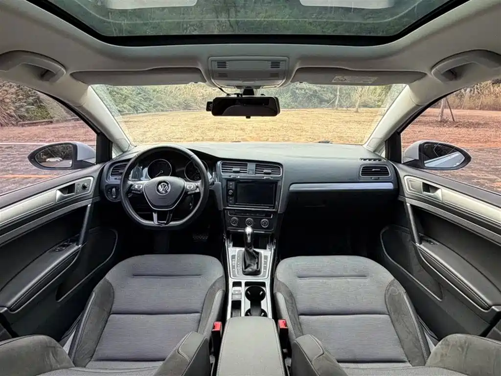 Volkswagen Golf 2019 280TSI DSG Comfort China VI фото 5
