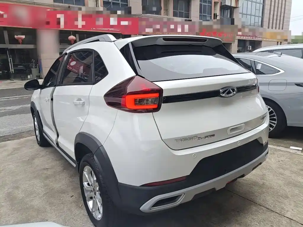 Photo 5 - Chery Tiggo 3x