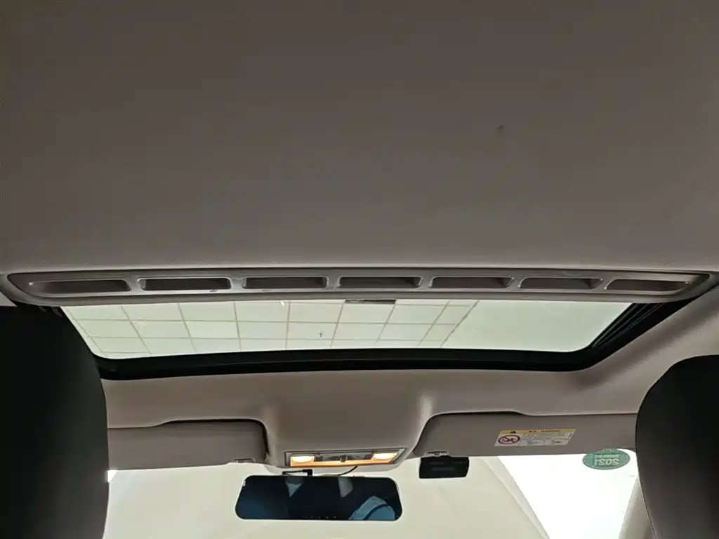 Volkswagen Jetta 2017 1.5L Automatic Comfort фото 14
