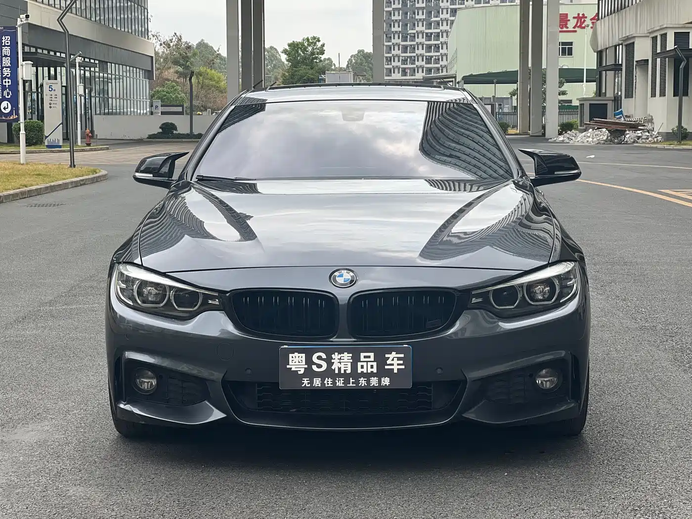 BMW 4 Series 2017 425i Gran Coupe Leading M Sport Package фото 2