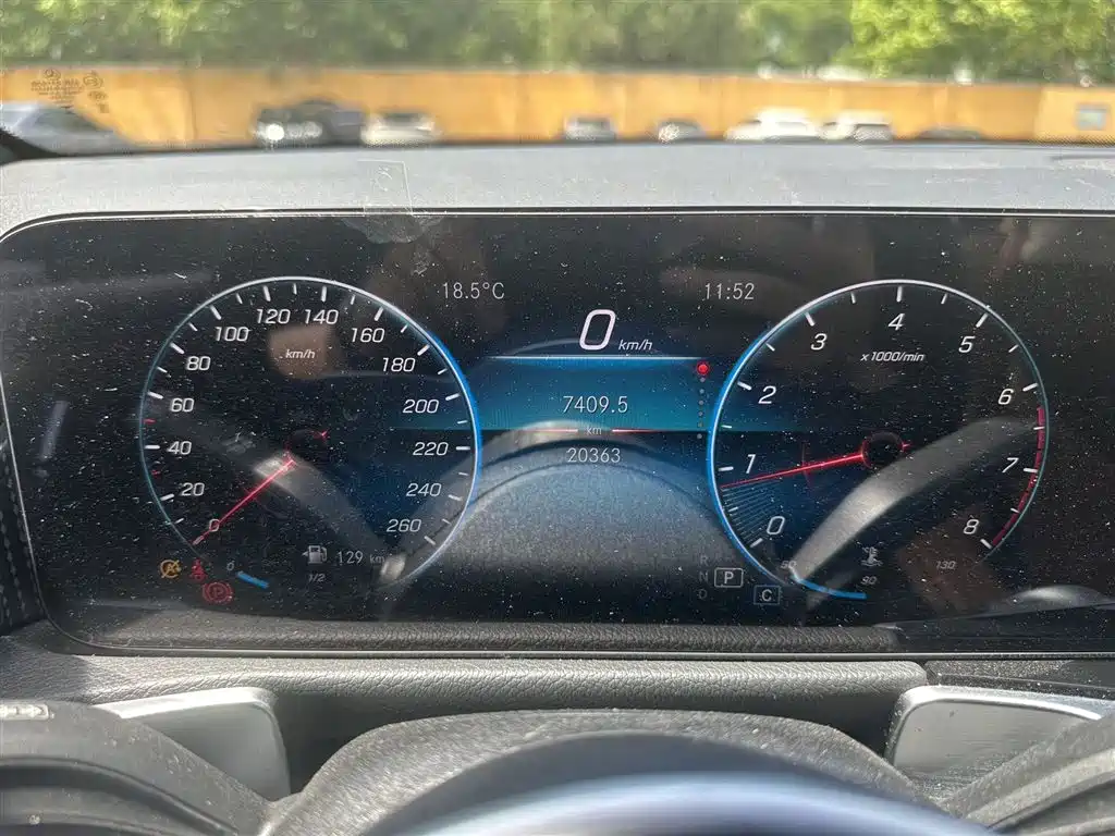 Mercedes-Benz GLB 2022 Facelift GLB 200 Dynamic Style фото 8