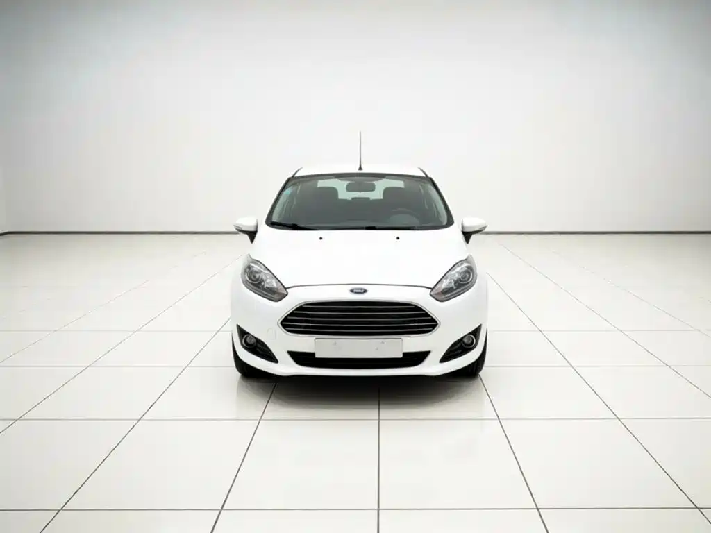 Фото 2 - Ford Fiesta