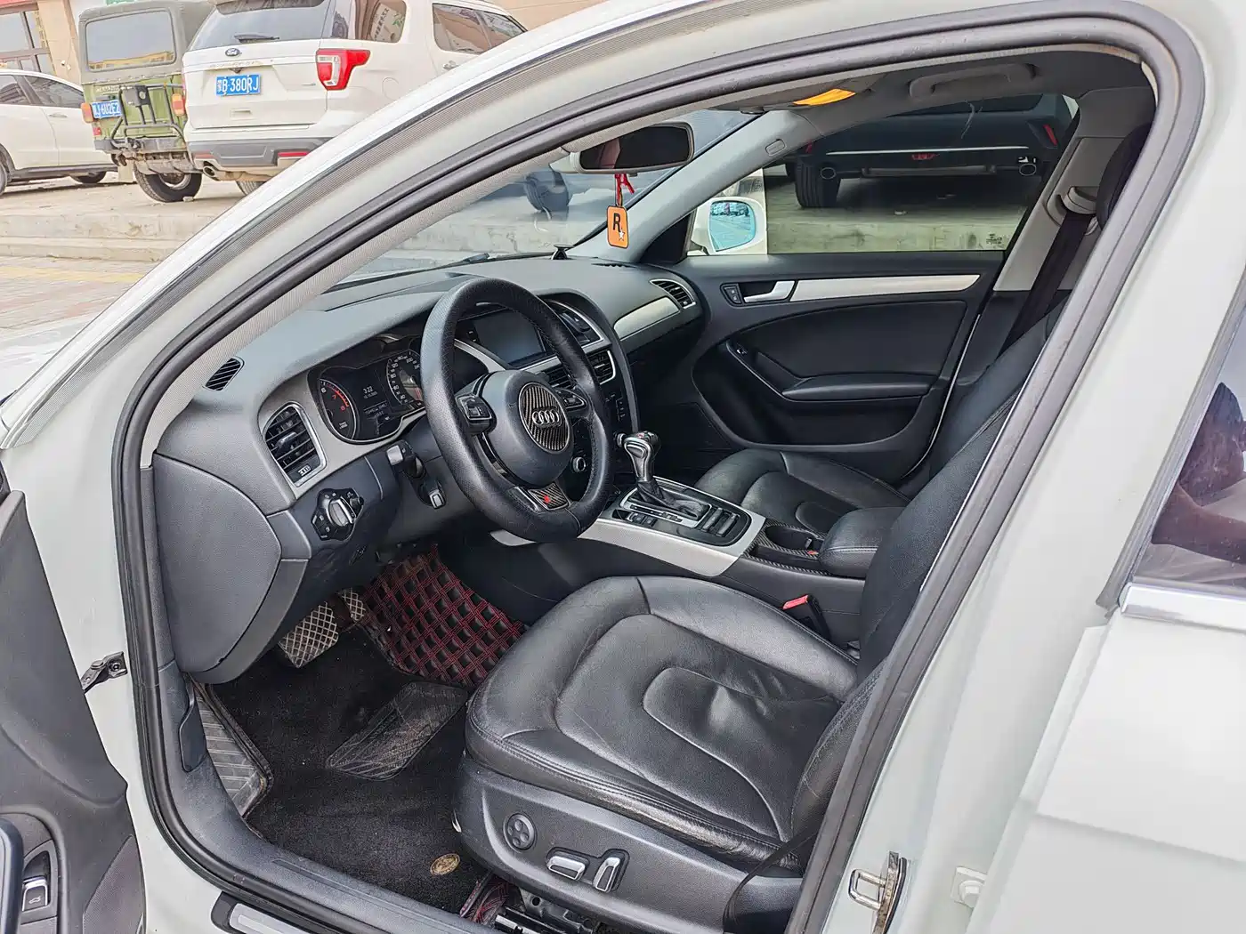 Audi A4L 2015 35 TFSI Auto Standard фото 4