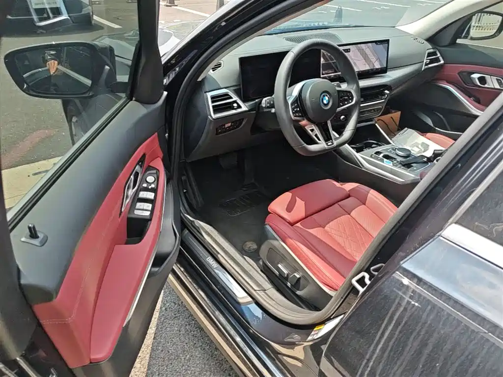 BMW i3 2025 eDrive 35 L фото 23