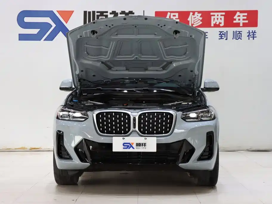 Photo 19 - BMW X4