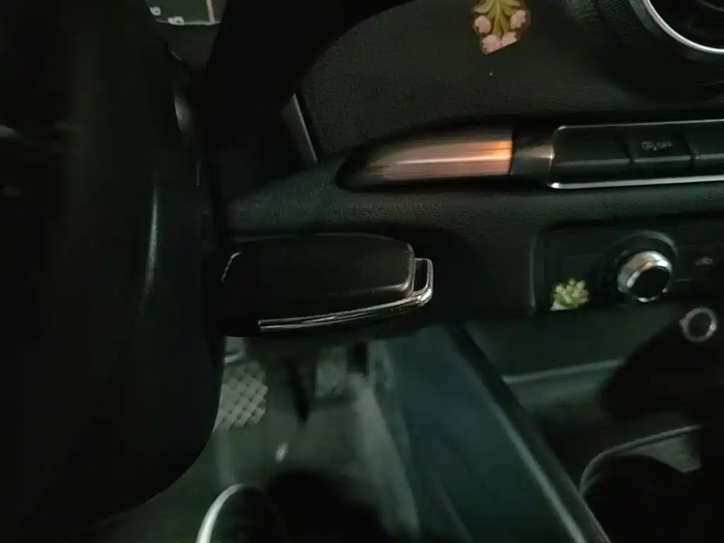 Audi A3 2014 Sportback 35 TFSI Automatic Fashion фото 9
