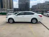 Фото 6 - Nissan Teana