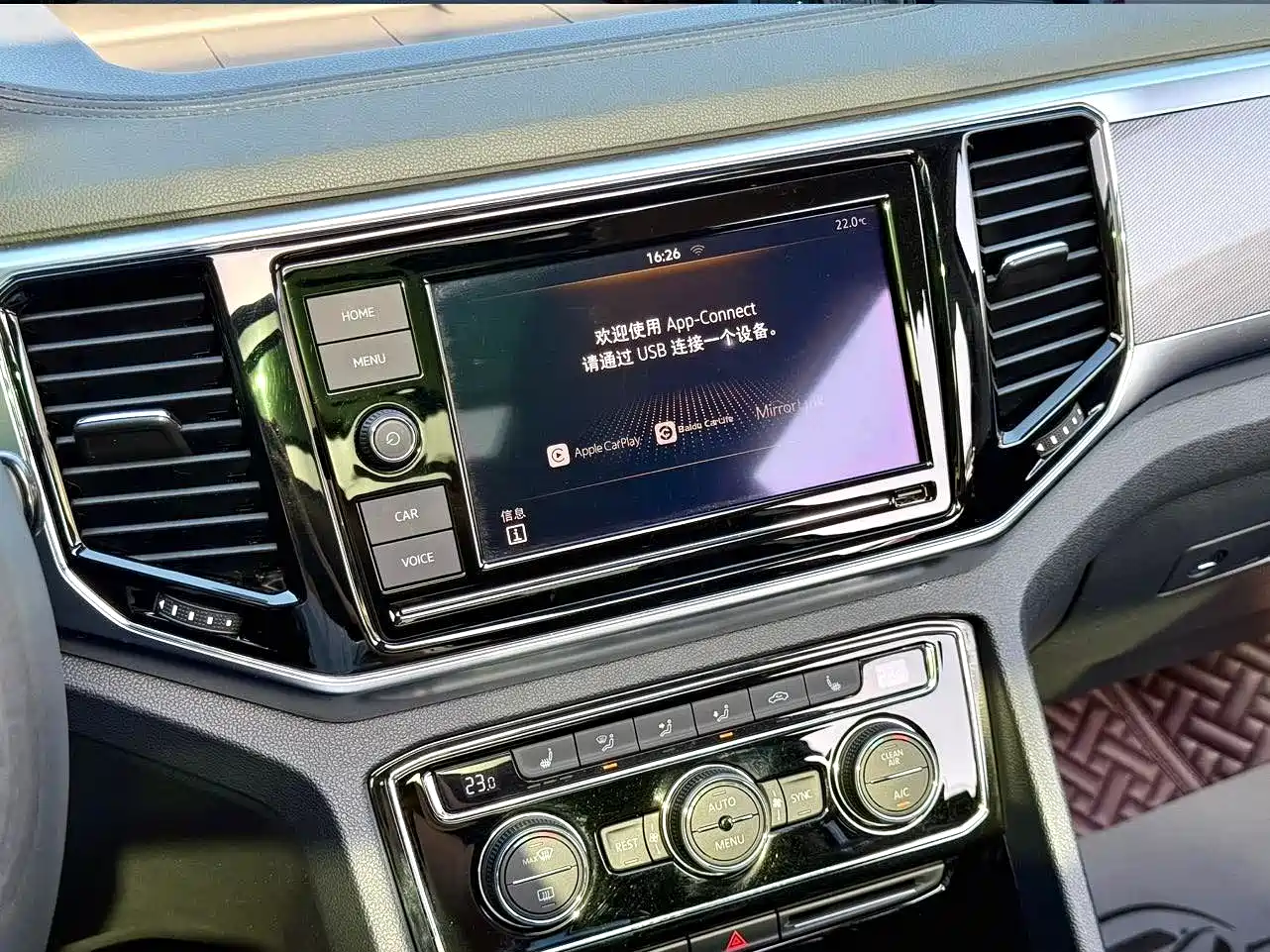 Volkswagen Teramont 2019 330TSI 2WD Luxury China VI фото 8