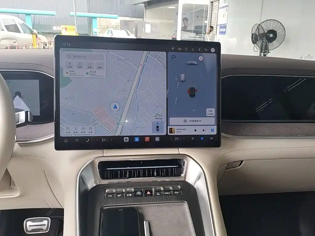 Denza N9 2025 2025 Flagship Model