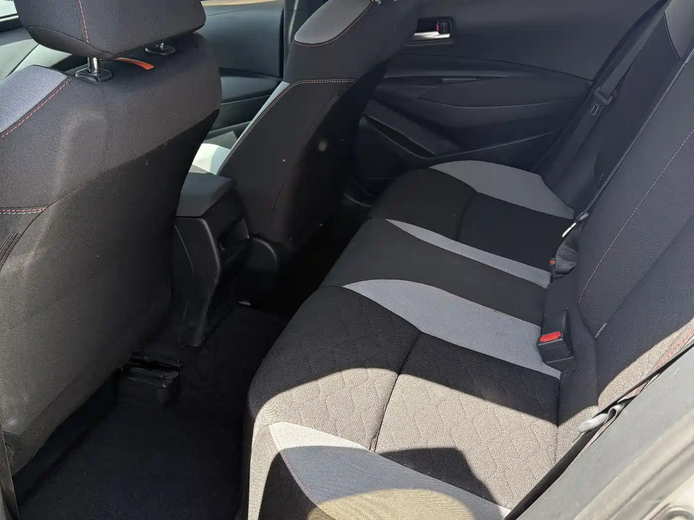 Toyota Corolla 2022 1.2T S-CVT Pioneer PLUS Edition фото 18