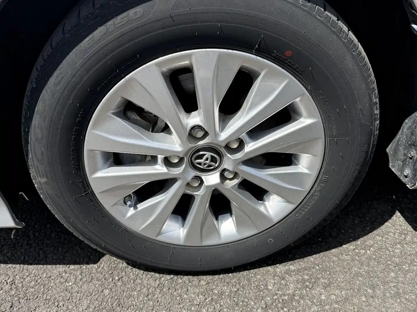 Toyota Corolla 2022 1.2T S-CVT Pioneer PLUS Edition фото 24