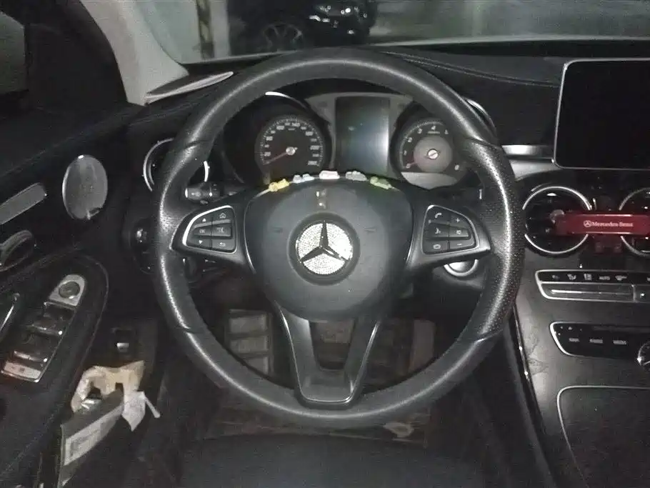 Mercedes-Benz C-Class 2018 C 200 L Sport Achievement Special Edition фото 15