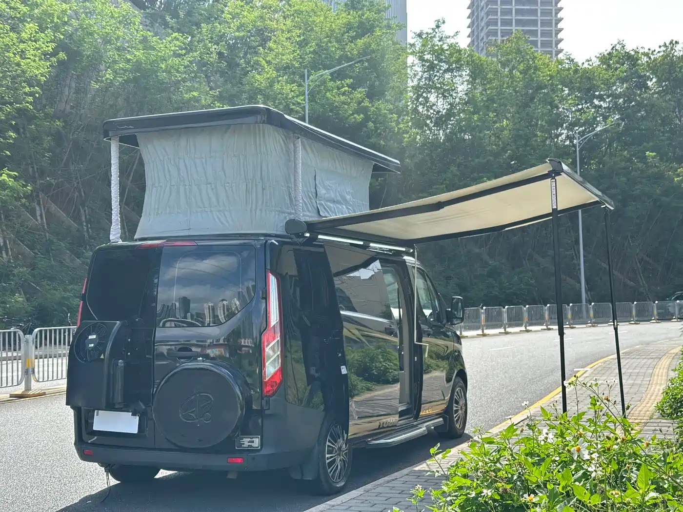 Ford Transit 2020 2.0T Gasoline Auto Multi-Purpose Commercial Vehicle Medium Wheelbase Low Roof Dual-Swing Doors China VI фото 20