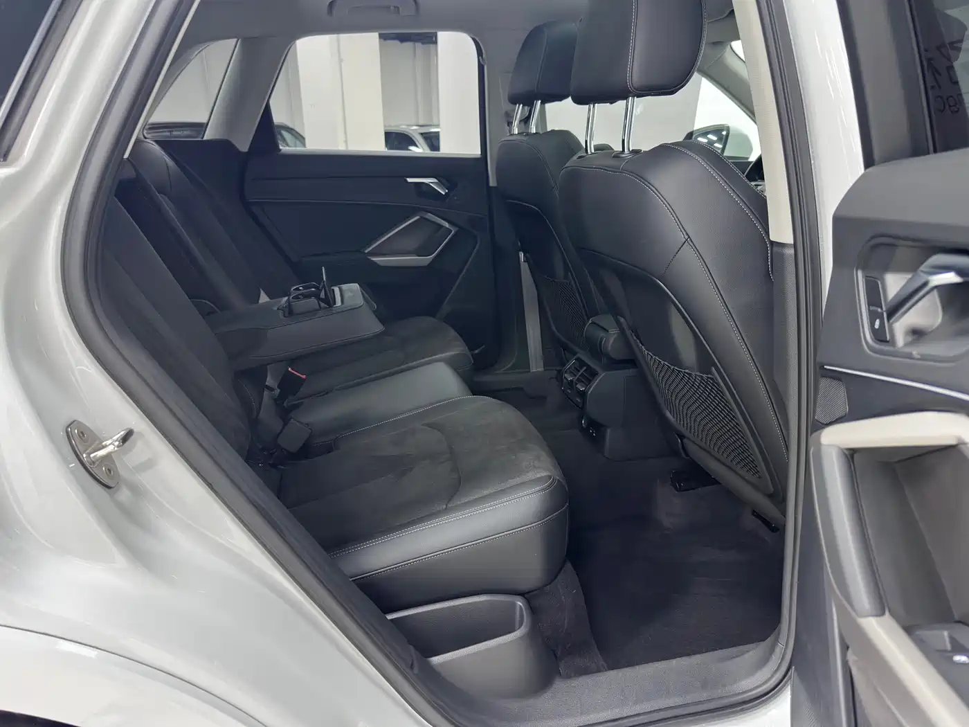 Audi Q3 2022 35 TFSI Fashion Dynamic фото 12