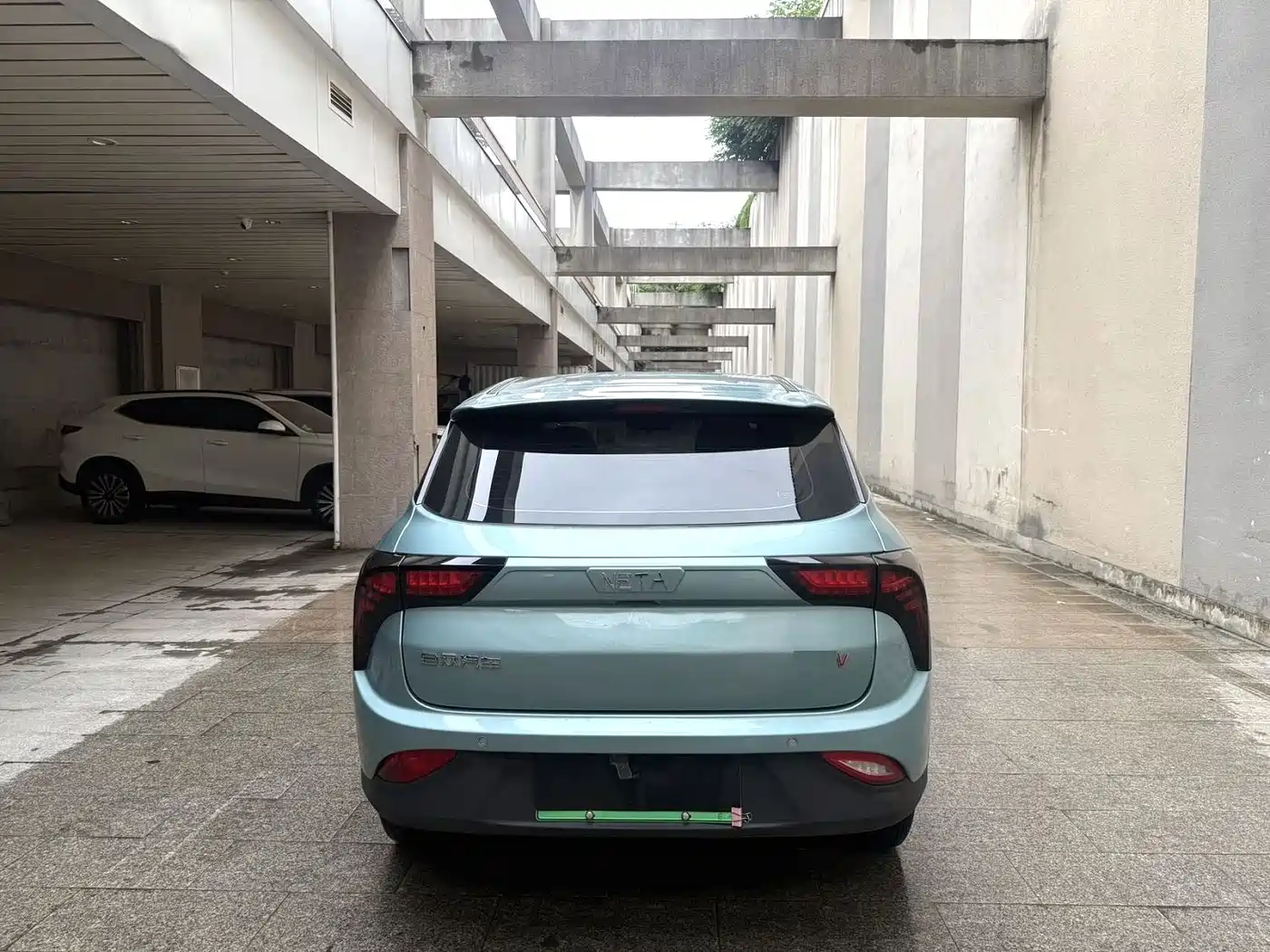 Photo 7 - Nezha Auto Nezha V