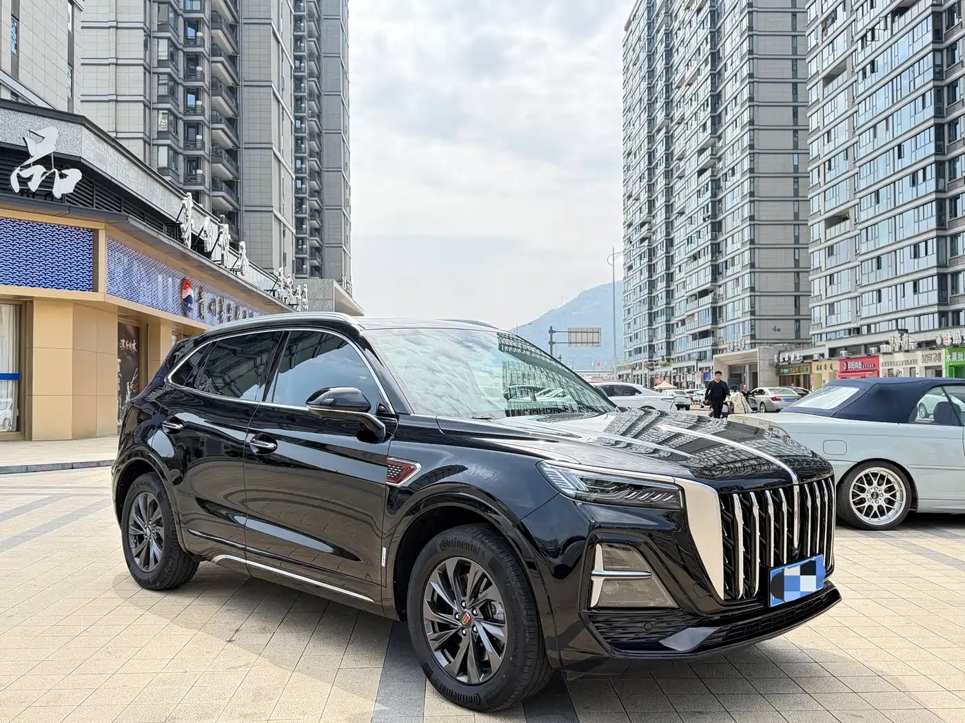Hongqi HS5 2023 2.0T Flag Enjoy Pro Edition фото 3