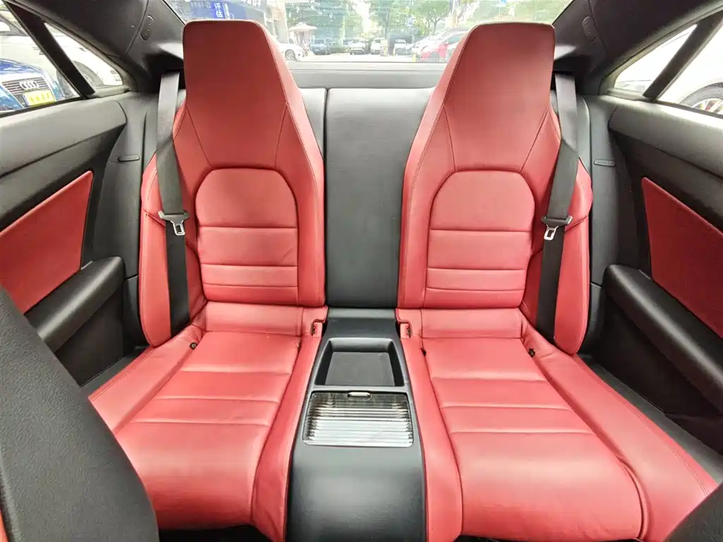 Mercedes-Benz E-Class (Import) 2010 E 260 CGI Coupe фото 19