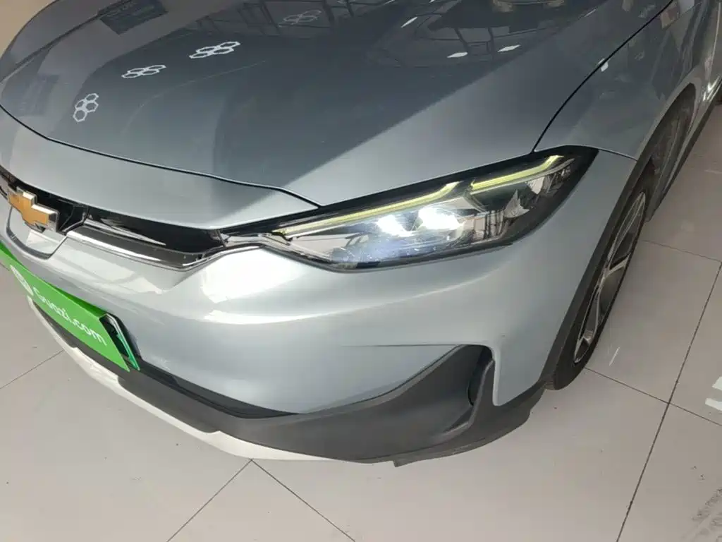 Фото 24 - Chevrolet Menlo