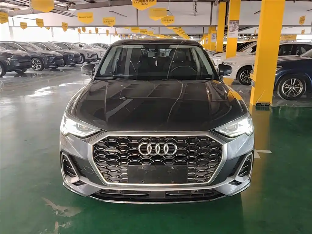 Audi Q3 Sportback 2020 45 TFSI quattro Fashion фото 3