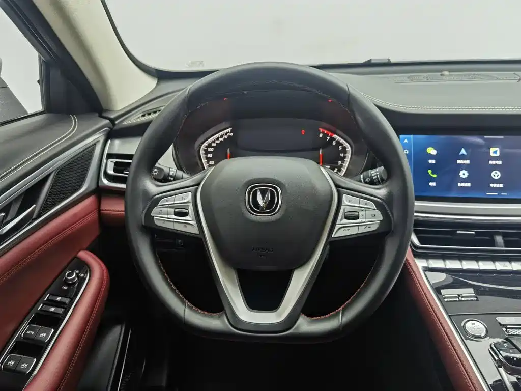 Changan CS85 COUPE 2021 2021 1.5T DCT Luxury
