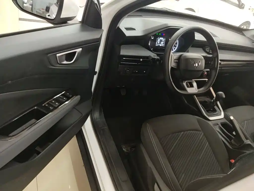 Wuling Motors Wuling Xingchi 2025 2022 1.5L Manual Freedom Edition
