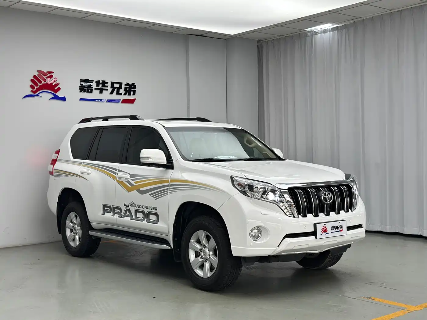 Toyota Prado 2016 3.5L Auto TX-L фото 5