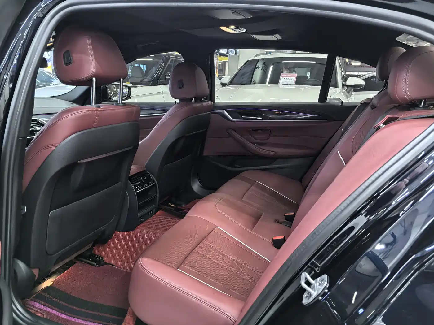 BMW 5 Series 2021 525Li M Sport Package фото 10