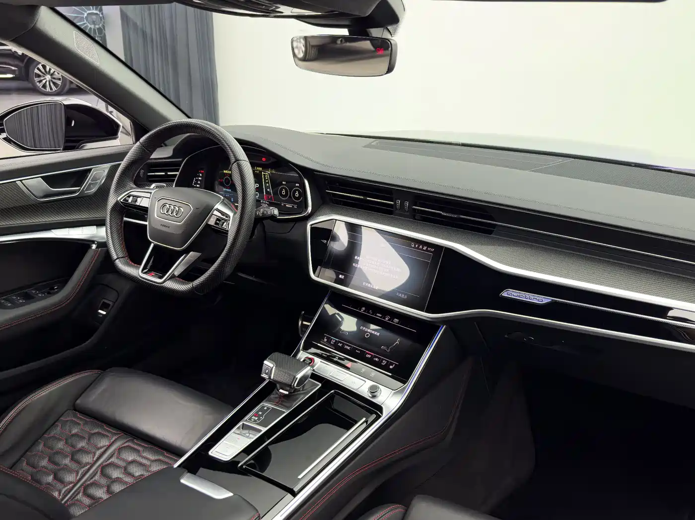 Audi RS 6 2022 RS 6 4.0T Avant фото 15