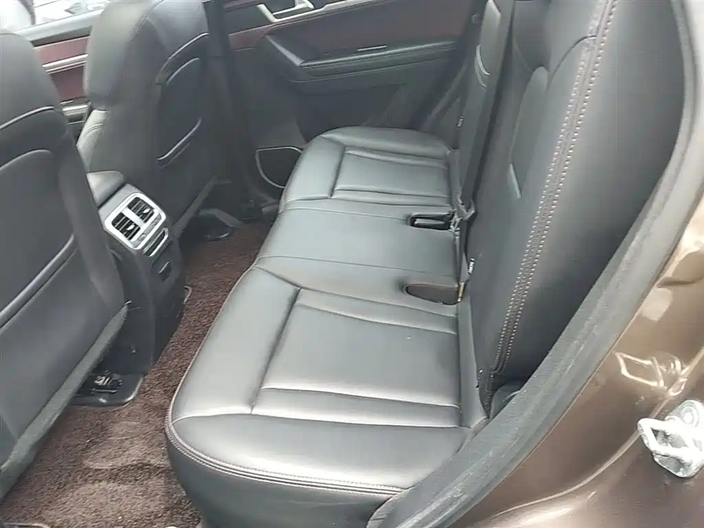 Haval H6 Coupe 2019 1.5T Auto 2WD Luxury Smart Edition China VI фото 17